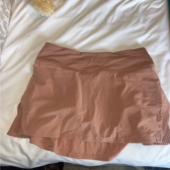 Lululemon play off the pleats skirt size 6 - Picture 2 of 5